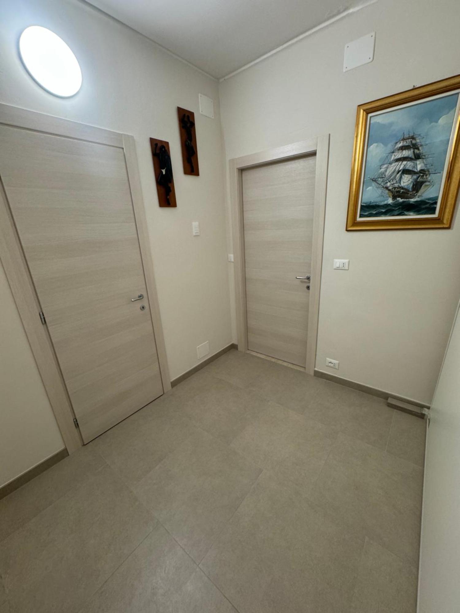 Tirrenia Beach House - Sea Front With Private Beach Sanremo Exteriér fotografie